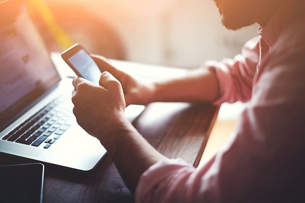 Thói quen sử dụng thiết bị di động của thế hệ trẻ: Khảo sát "Truth about Connected You" | quangcaodantri.vn