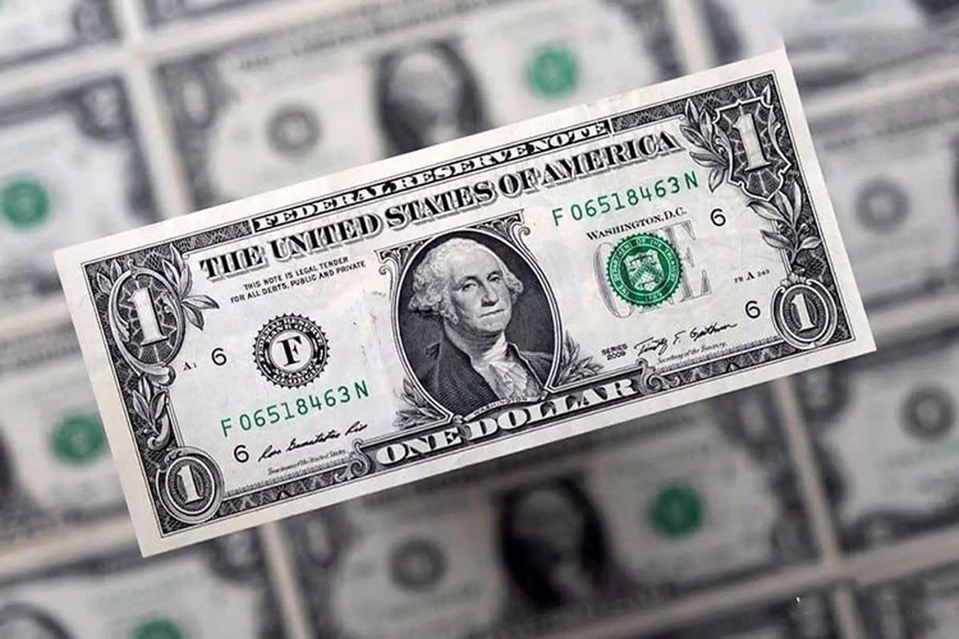 1 đô bằng bao nhiêu tiền Việt? Lý do gì đồng USD lại đắt?