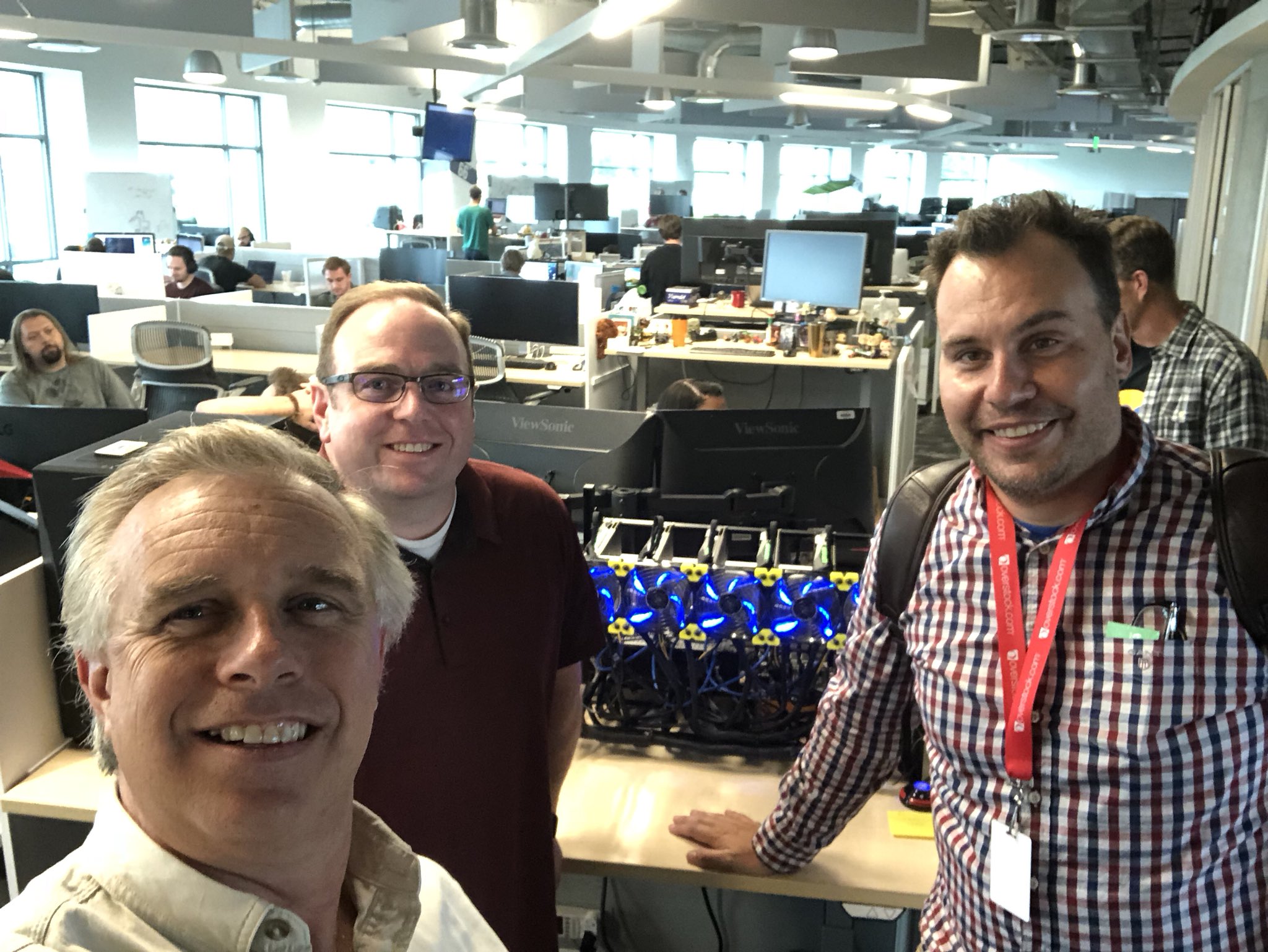 Bruce Fenton on X: "Ravencoin devs Tron Black and RavenDev Jesse https://t.co/glojq569ZE" / X