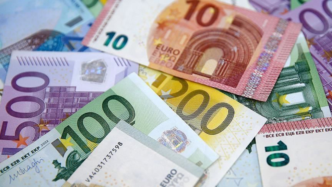 European Commision issued €9 billion of EU-Bonds | AnewZ